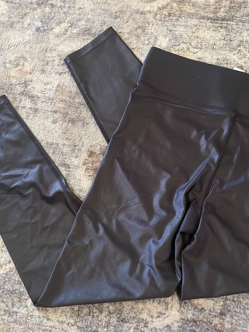 All Access Bandier BLACK SHINE Women's Large Center Stage Legging New T6
